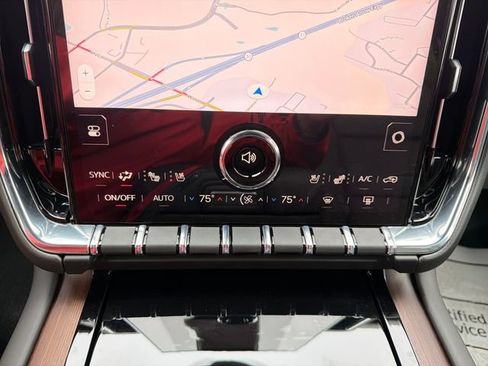 New 2026 GMC Yukon XL Denali AWD/4WD image 14