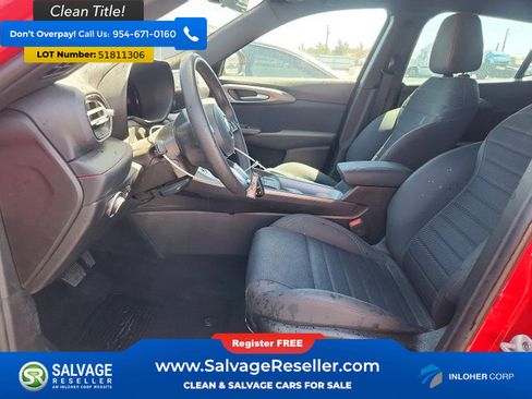 Used 2024 Dodge Hornet GT AWD/4WD image 9