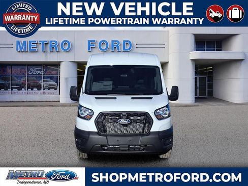 New 2026 Ford Transit 250 148 Medium Roof image 10