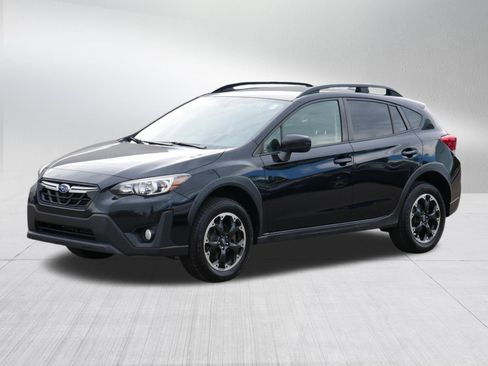 Used 2021 Subaru Crosstrek 2.0i Premium AWD/4WD image 3