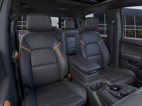 New 2026 GMC Canyon AT4 w/ Off-Road Front Bumper Package AWD/4WD image 19