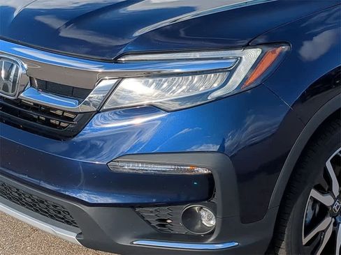 Used 2020 Honda Pilot Touring image 10