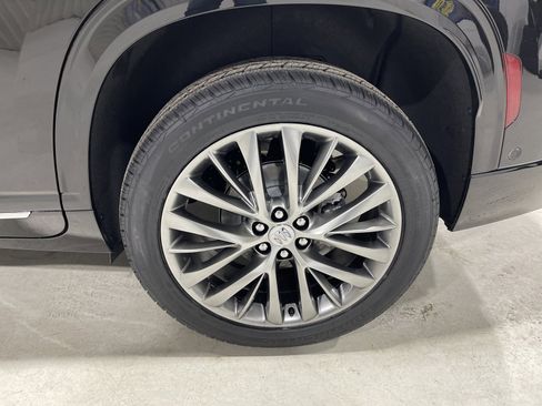 New 2026 Buick Enclave Avenir w/ Super Cruise Package image 10