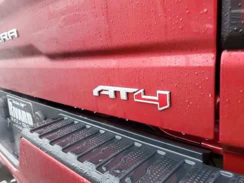 Used 2019 GMC Sierra 1500 AT4 w/ AT4 Preferred Package image 8