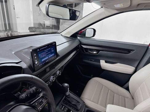 Used 2025 Honda CR-V EX-L image 6