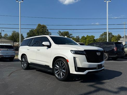 Used 2021 Cadillac Escalade Sport image 6