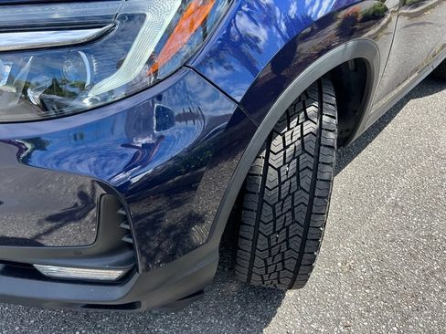 Used 2022 Honda Passport EX-L image 3