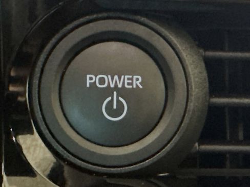 Used 2024 Toyota bZ4X XLE image 20