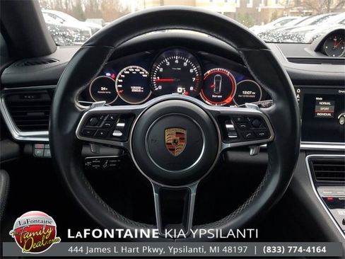 Used 2018 Porsche Panamera 4 image 54