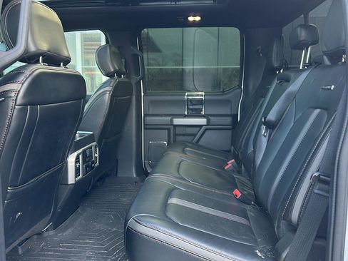 Used 2021 Ford F250 Platinum image 21