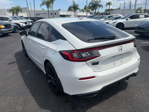 Certified 2024 Honda Civic Sport image 5