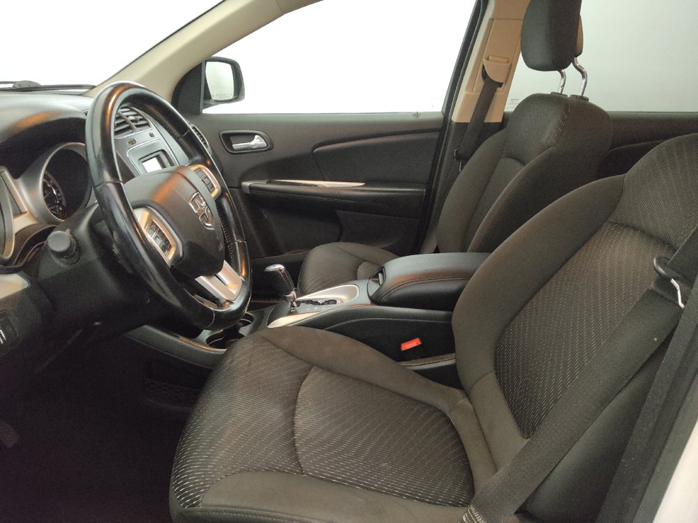 Used 2018 Dodge Journey SE w/ Connectivity Group FWD image 17