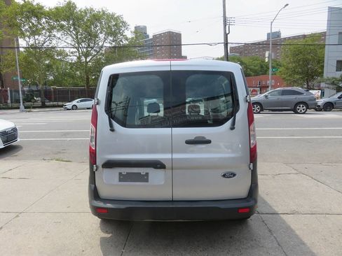 Used 2018 Ford Transit Connect XL FWD image 9