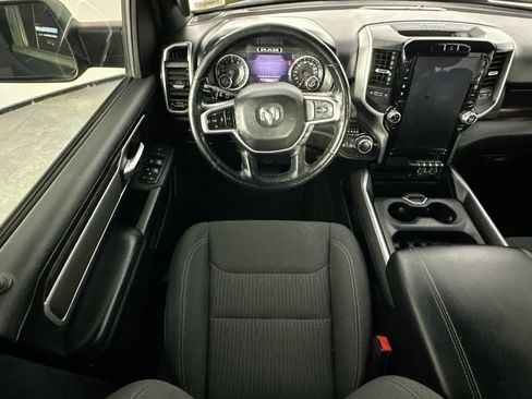 Used 2020 RAM 1500 Big Horn AWD/4WD image 9