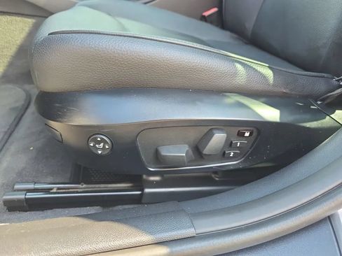 Used 2011 BMW 328i Sedan RWD image 15