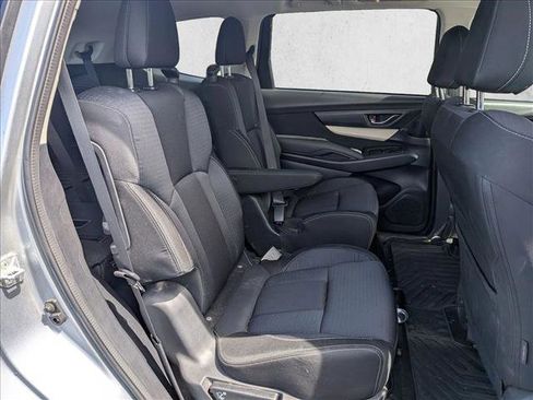 Used 2021 Subaru Ascent Premium w/ Convenience Package AWD/4WD image 17