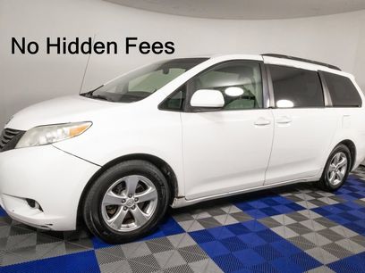 Used 2014 Toyota Sienna LE
