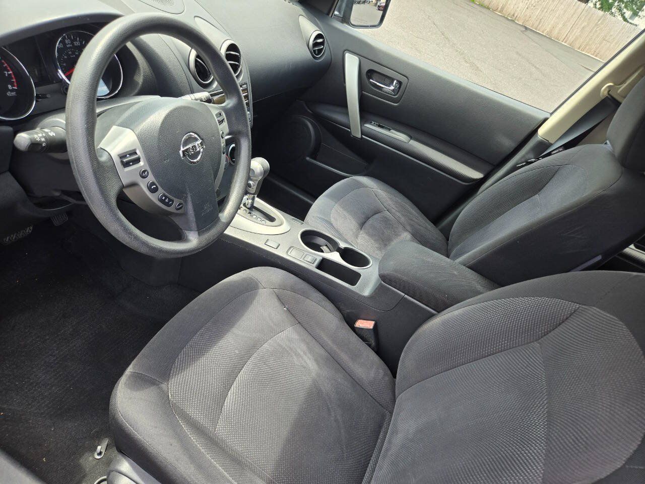 Used 2015 Nissan Rogue S w/ Convenience Package FWD image 13