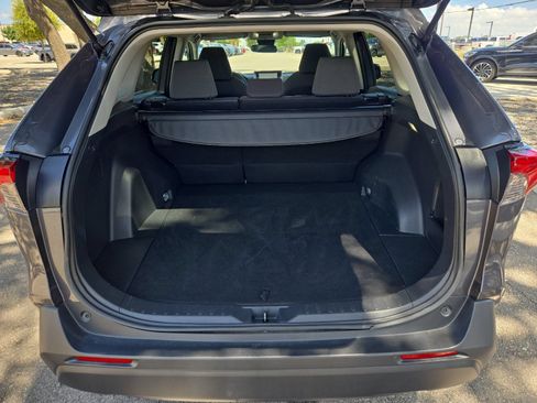 Used 2024 Toyota RAV4 XLE FWD image 14