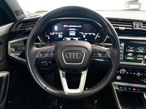 Used 2020 Audi Q3 2.0T Premium Plus w/ Premium Plus Package AWD/4WD image 14