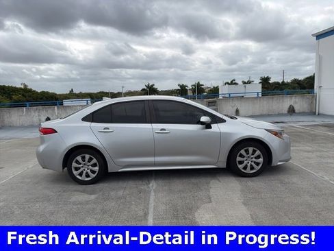 Used 2020 Toyota Corolla LE image 22