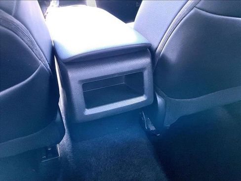 Used 2024 Toyota Camry SE FWD image 25