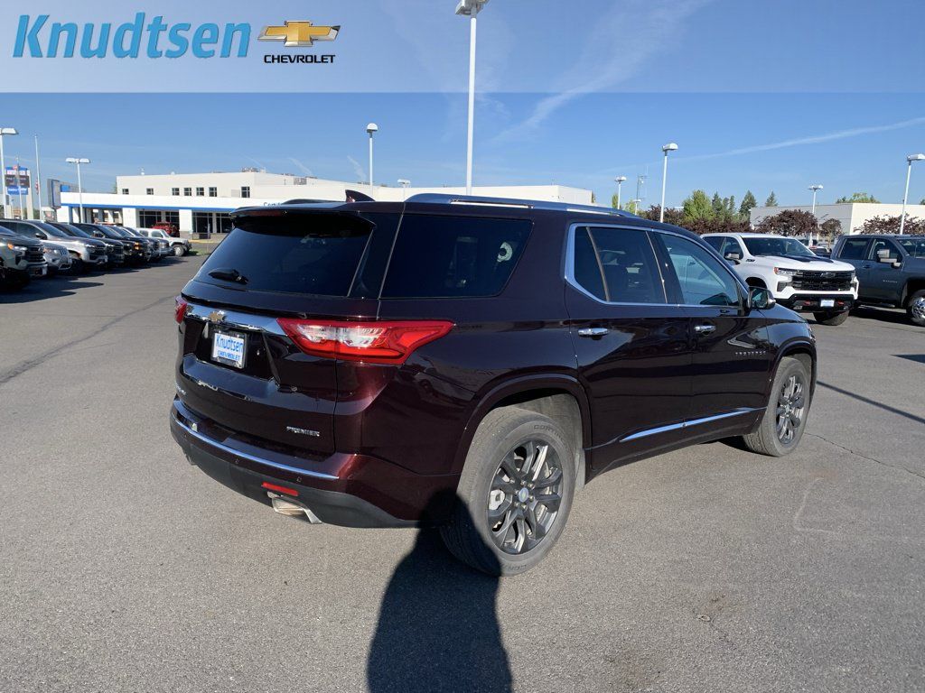 Used 2021 Chevrolet Traverse Premier w/ LPO, Floor Liner Package AWD/4WD image 7