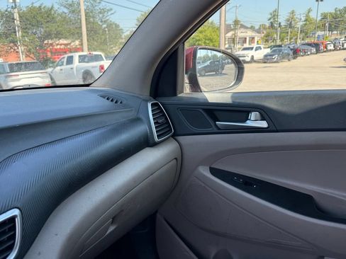 Used 2020 Hyundai Tucson SE AWD/4WD image 21