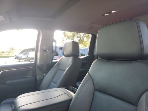 Certified 2024 Chevrolet Silverado 1500 LT Trail Boss w/ Convenience Package II AWD/4WD image 21