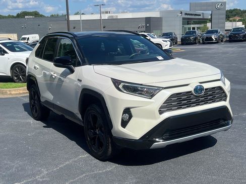 Used 2021 Toyota RAV4 XSE w/ XSE Grade Weather Package AWD/4WD image 3