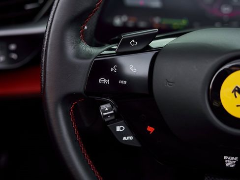 Used 2022 Ferrari SF90 Spider image 53