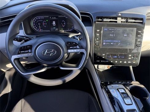 Used 2022 Hyundai Tucson Blue image 12