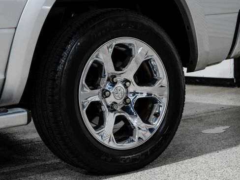 Used 2015 RAM 1500 Laramie w/ Convenience Group AWD/4WD image 72