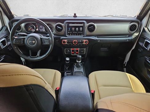 Used 2021 Jeep Gladiator Sport AWD/4WD image 19