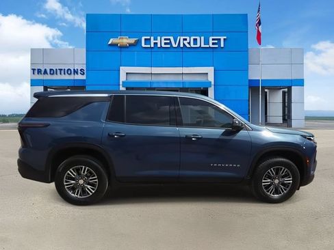 Certified 2024 Chevrolet Traverse LS w/ LPO, Floor Liner Package FWD image 10