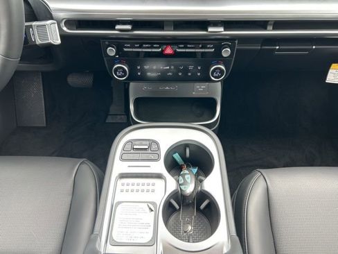 New 2026 Hyundai Ioniq 9 SEL AWD/4WD image 28