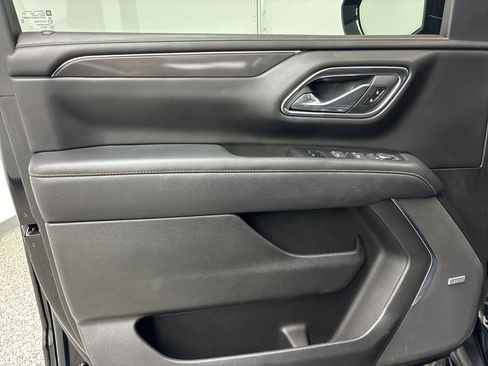 Used 2023 GMC Yukon AT4 image 20