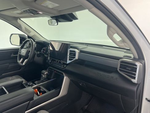 Used 2024 Toyota Tundra SR5 image 22
