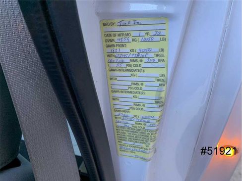 Used 2022 Ford E-350 and Econoline 350 Super Duty w/ Power Windows & Locks Group image 17