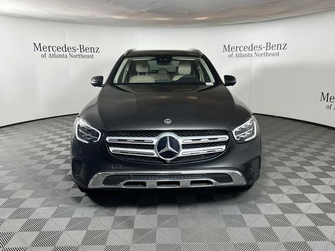 Certified 2022 Mercedes-Benz GLC 300 w/ Premium Package Lite image 2