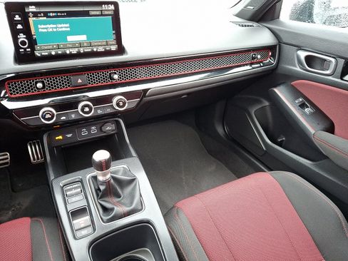 Certified 2024 Honda Civic Si image 16