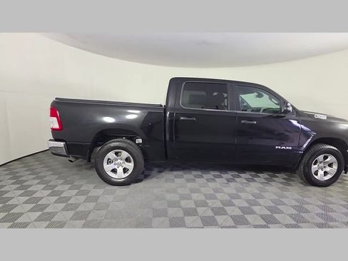 Used 2024 RAM 1500 Big Horn AWD/4WD image 36