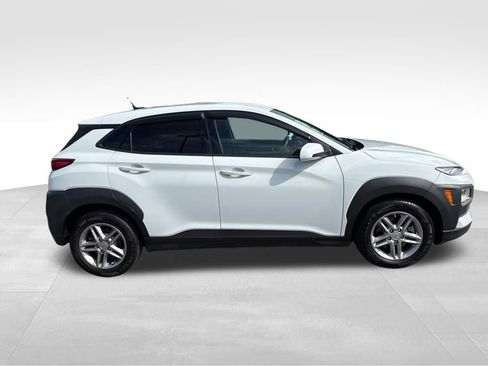 Used 2021 Hyundai Kona SE AWD/4WD image 6
