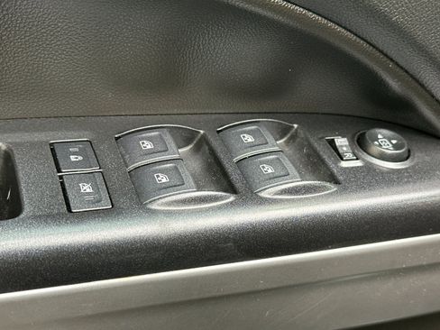 Used 2020 Chevrolet Colorado LT w/ LT Convenience Package image 12