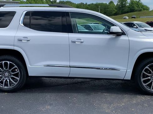 Used 2023 GMC Acadia Denali AWD/4WD image 6