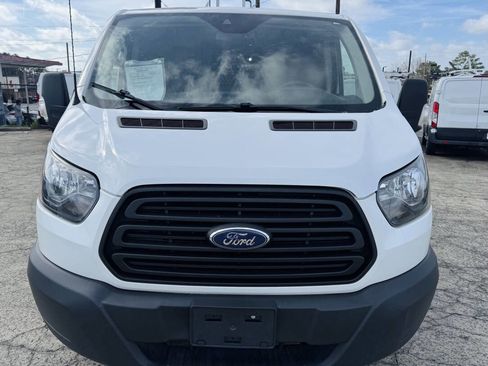 Used 2019 Ford Transit 150 130 Low Roof RWD image 3