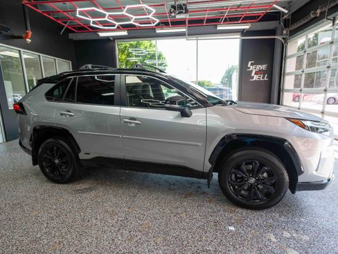 Certified 2025 Toyota RAV4 XSE w/ Advanced Technology Package AWD/4WD image 6