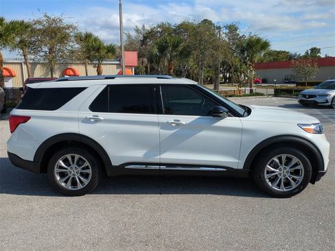 Used 2021 Ford Explorer Limited w/ Equipment Group 301A image 3