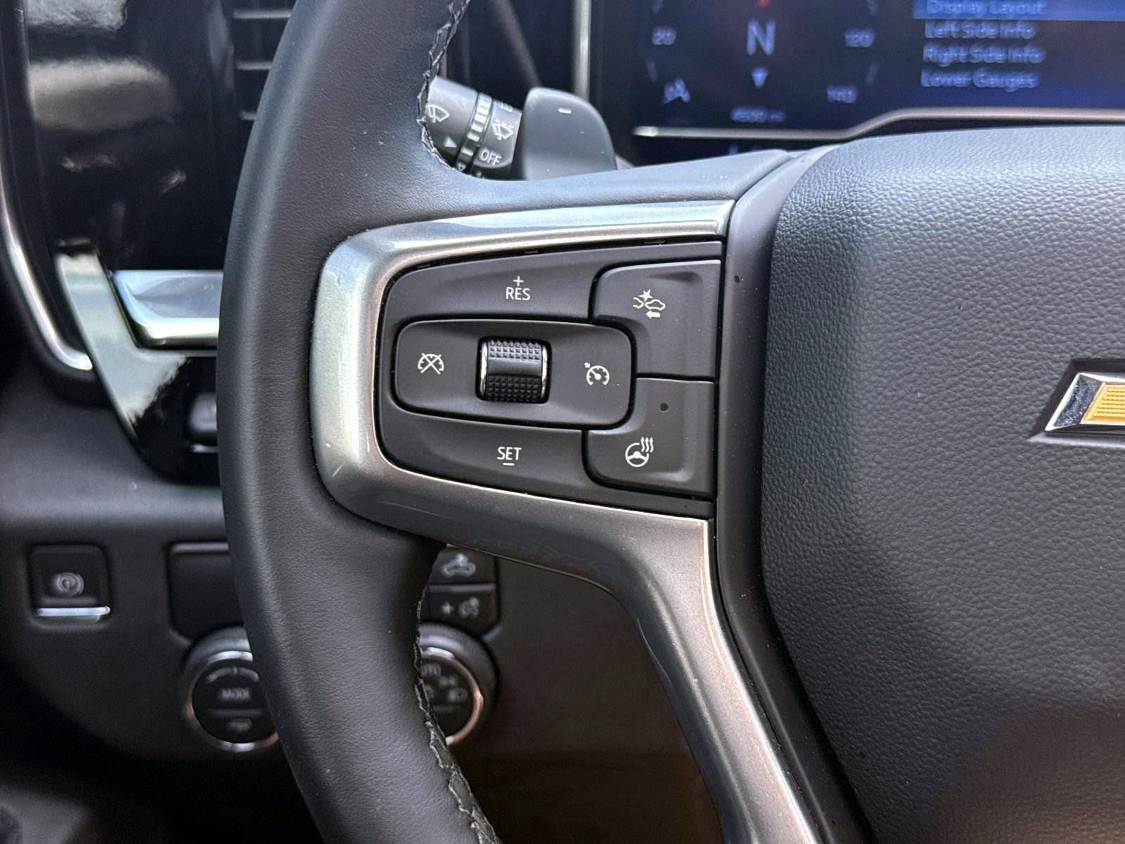 Used 2025 Chevrolet Silverado 1500 LTZ w/ LTZ Premium Package RWD image 33