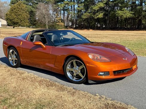 Used 2008 Chevrolet Corvette Coupe w/ Preferred Equipment Group RWD image 28